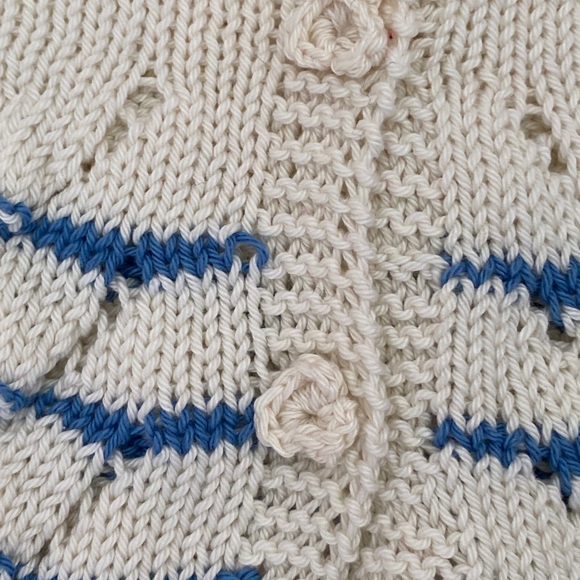 Unique handmade baby cardigan sweater - Picture 3 of 3